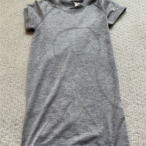 Lululemon Athletica Heather Gray Top